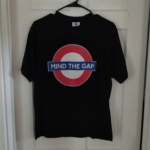 Mind The Gap Tee - Picture 8 of 9